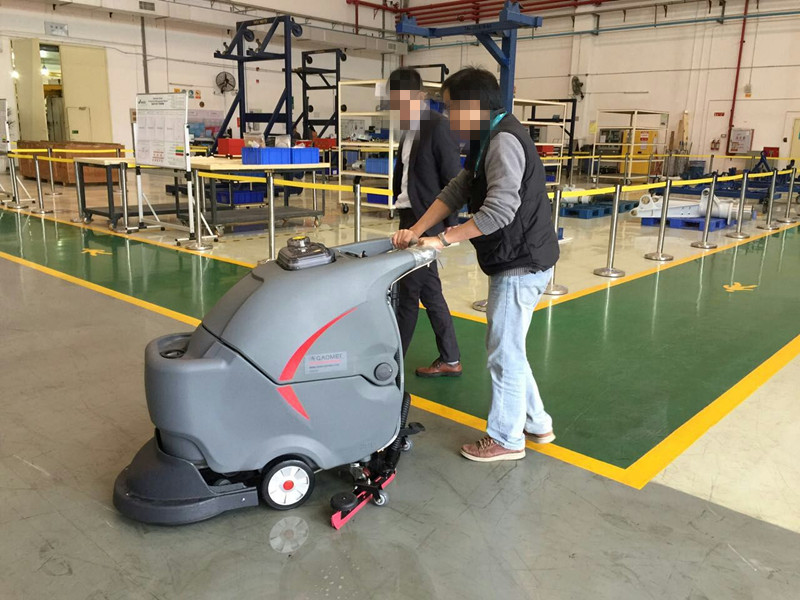 洗地機生產(chǎn)廠家實力源自哪里？